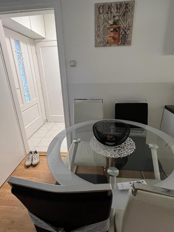 Apartman Lara Загреб Экстерьер фото